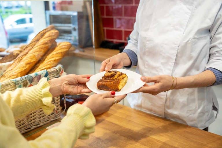 quelle est la boulangerie la plus proche a marseille 1